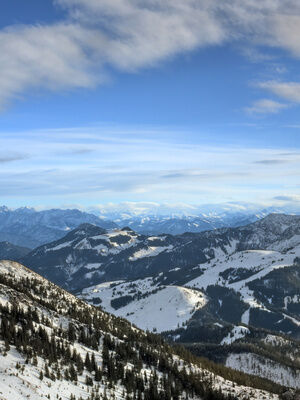 berglandschaft-im-winter