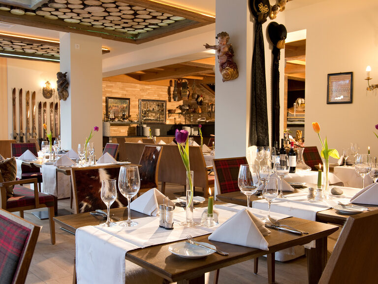 Gasträume im Schmelmer Hof Gasträume Schmelmer Hof