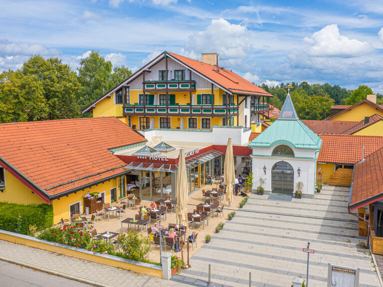 schmelmer-hof-aussenansicht-von-oben